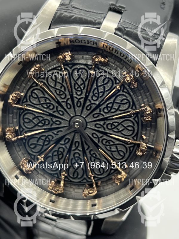 Фото 8 - Roger Dubuis Excalibur 45mm Knights of the Round Table II RDDBEX0496 Steel