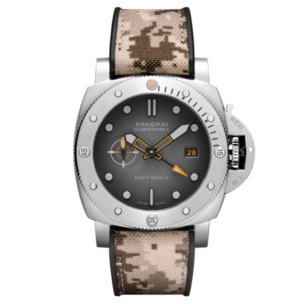 Товар Officine Panerai Luminor Submersible PAM01323 Steel Фото 1 - Officine Panerai Luminor Submersible PAM01323 Steel