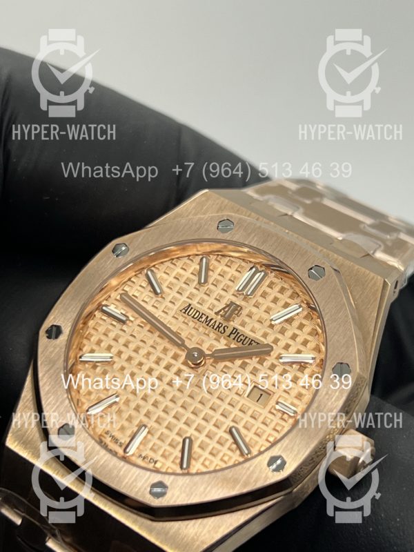 Фото 8 - Audemars Piguet Royal Oak 33mm 67651OR.OO.1261OR