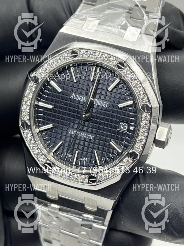 Товар Audemars Piguet Royal Oak 37mm 15451ST.ZZ.1256ST.03 Blue Steel Фото 2 - Audemars Piguet Royal Oak 37mm 15451ST.ZZ.1256ST.03 Blue Steel