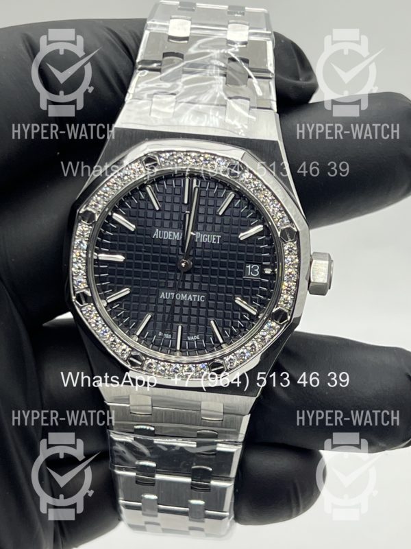 Товар Audemars Piguet Royal Oak 37mm 15451ST.ZZ.1256ST.03 Blue Steel Фото 5 - Audemars Piguet Royal Oak 37mm 15451ST.ZZ.1256ST.03 Blue Steel