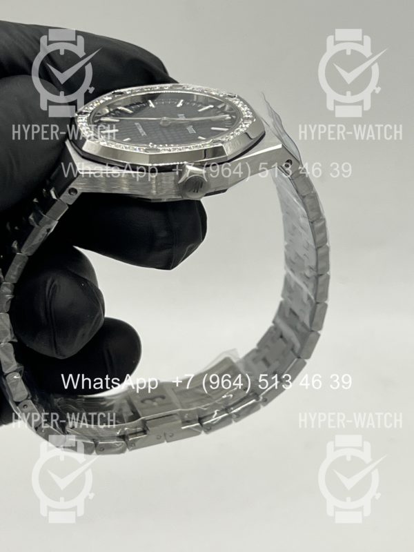 Товар Audemars Piguet Royal Oak 37mm 15451ST.ZZ.1256ST.03 Blue Steel Фото 14 - Audemars Piguet Royal Oak 37mm 15451ST.ZZ.1256ST.03 Blue Steel