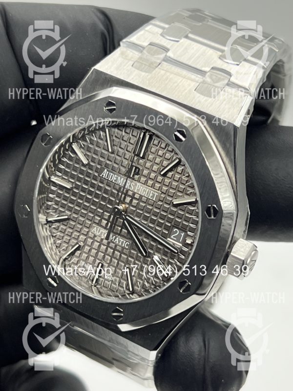 Фото 4 - Audemars Piguet Royal Oak 37mm 15450ST.OO.1256ST.02 Grey Steel