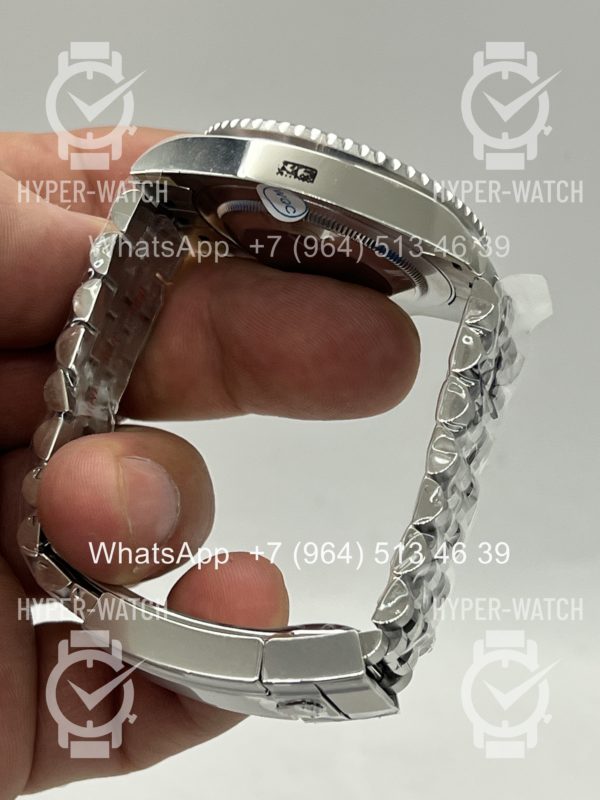 Товар Rolex GMT Master II 40mm 126710grnr-0003 Steel Фото 13 - Rolex GMT Master II 40mm 126710grnr-0003 Steel