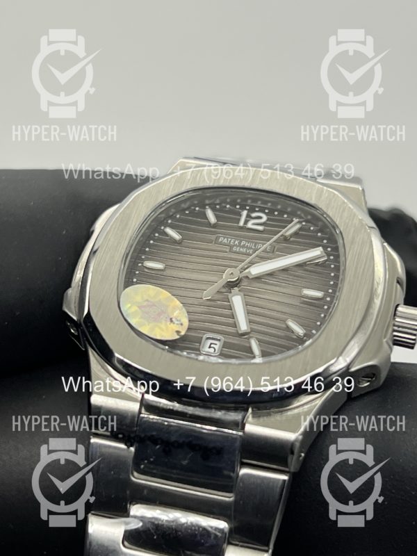 Товар Patek Philippe Nautilus 32mm Art 11840 Фото 3 - Patek Philippe Nautilus 32mm Art 11840