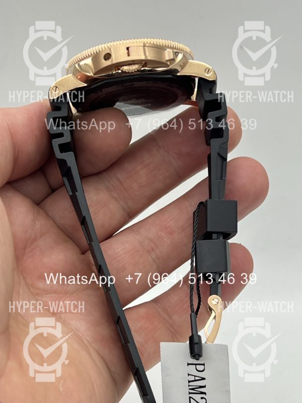 Фото 14 - Officine Panerai Luminor Submersible PAM02164