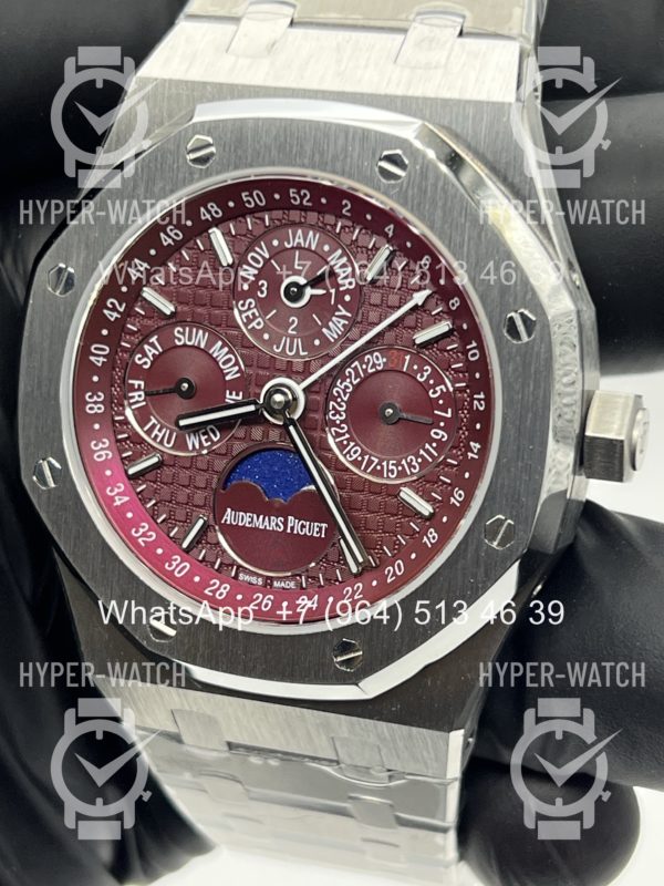 Товар Audemars Piguet Royal Oak Perpetual Calendar 26574BC.OO.1220BC.01 Фото 6 - Audemars Piguet Royal Oak Perpetual Calendar 26574BC.OO.1220BC.01
