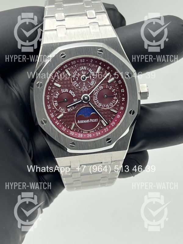 Товар Audemars Piguet Royal Oak Perpetual Calendar 26574BC.OO.1220BC.01 Фото 7 - Audemars Piguet Royal Oak Perpetual Calendar 26574BC.OO.1220BC.01