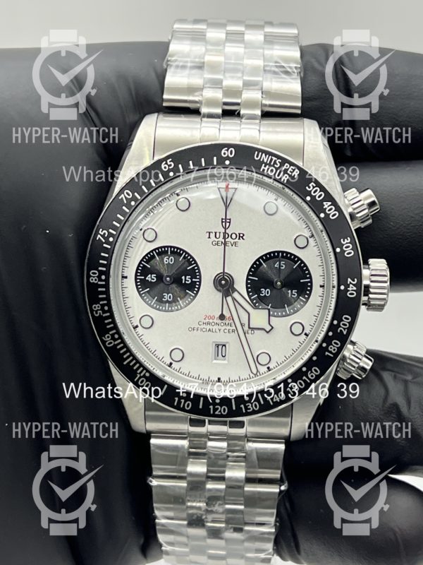 Товар Tudor Black Bay Chrono m79360n-0014 Фото 11 - Tudor Black Bay Chrono m79360n-0014
