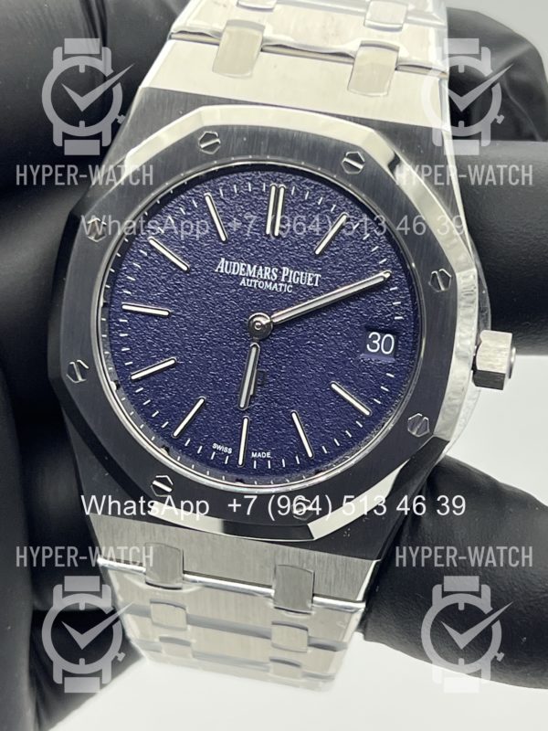 Товар Audemars Piguet Royal Oak Jumbo 39mm 16202BC.OO.1240BC.02 Фото 2 - Audemars Piguet Royal Oak Jumbo 39mm 16202BC.OO.1240BC.02