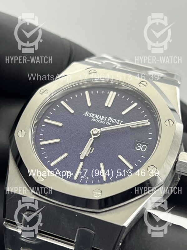 Товар Audemars Piguet Royal Oak Jumbo 39mm 16202BC.OO.1240BC.02 Фото 4 - Audemars Piguet Royal Oak Jumbo 39mm 16202BC.OO.1240BC.02