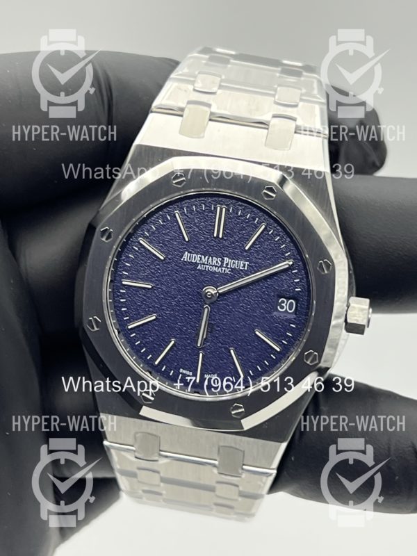 Товар Audemars Piguet Royal Oak Jumbo 39mm 16202BC.OO.1240BC.02 Фото 6 - Audemars Piguet Royal Oak Jumbo 39mm 16202BC.OO.1240BC.02