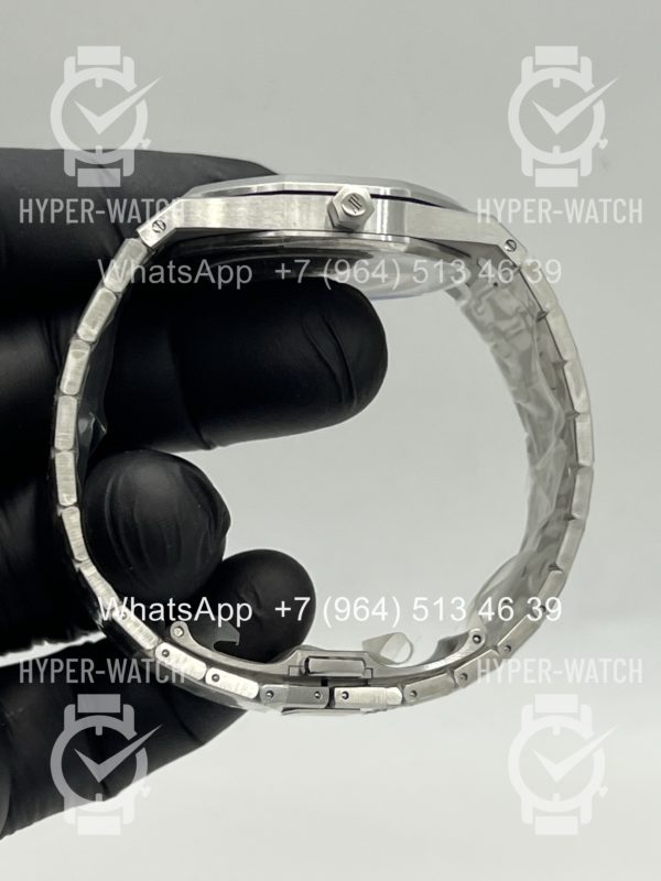 Товар Audemars Piguet Royal Oak Jumbo 39mm 16202BC.OO.1240BC.02 Фото 8 - Audemars Piguet Royal Oak Jumbo 39mm 16202BC.OO.1240BC.02