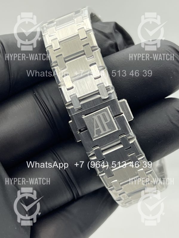 Товар Audemars Piguet Royal Oak Jumbo 39mm 16202BC.OO.1240BC.02 Фото 11 - Audemars Piguet Royal Oak Jumbo 39mm 16202BC.OO.1240BC.02