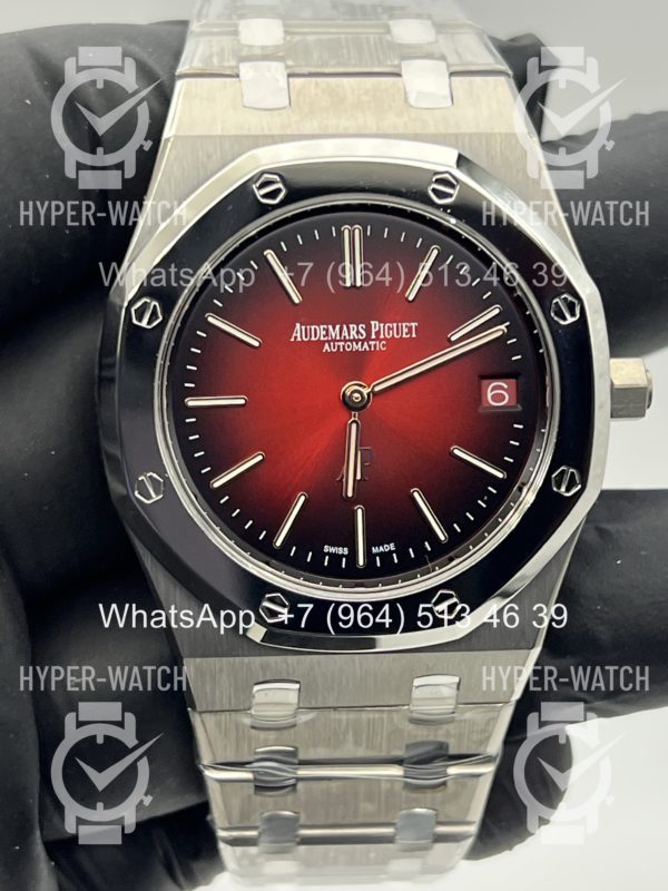 Товар Audemars Piguet Royal Oak Jumbo 39mm 16202XT.OO.1240XT.01 Фото 6 - Audemars Piguet Royal Oak Jumbo 39mm 16202XT.OO.1240XT.01