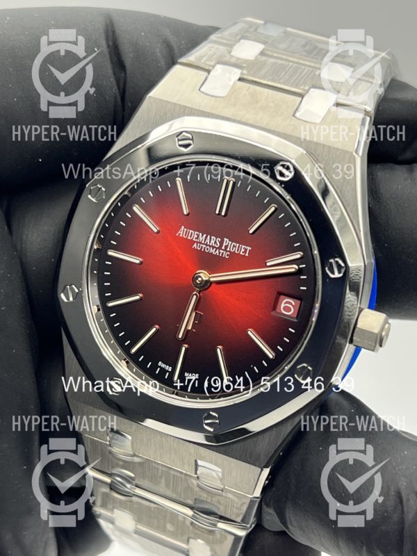 Товар Audemars Piguet Royal Oak Jumbo 39mm 16202XT.OO.1240XT.01 Фото 7 - Audemars Piguet Royal Oak Jumbo 39mm 16202XT.OO.1240XT.01