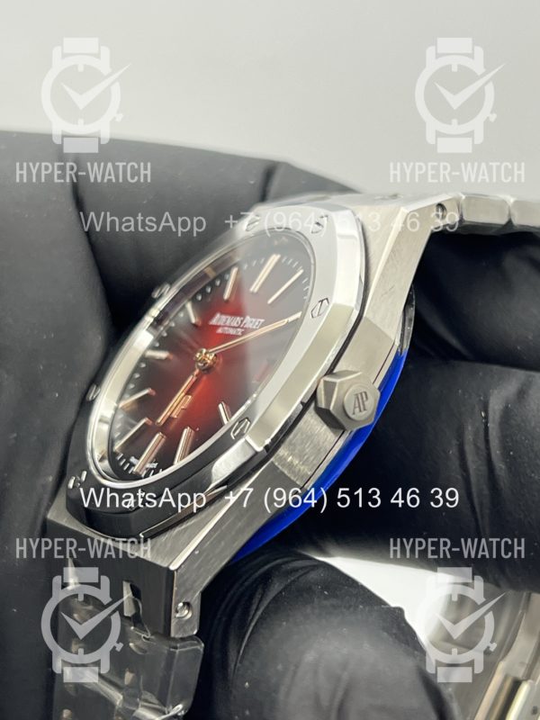 Товар Audemars Piguet Royal Oak Jumbo 39mm 16202XT.OO.1240XT.01 Фото 8 - Audemars Piguet Royal Oak Jumbo 39mm 16202XT.OO.1240XT.01
