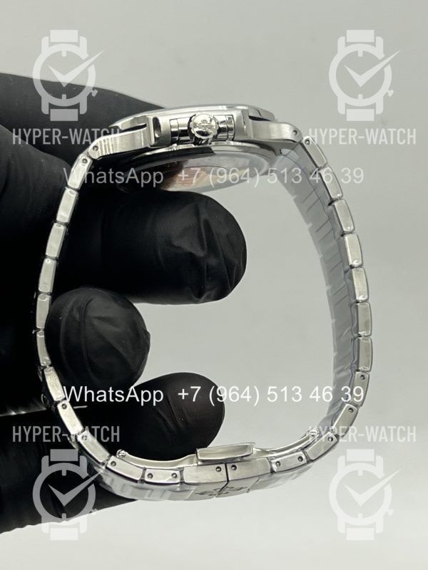 Товар Patek Philippe Nautilus 35mm 7118/1A-001 Blue Фото 8 - Patek Philippe Nautilus 35mm 7118/1A-001 Blue