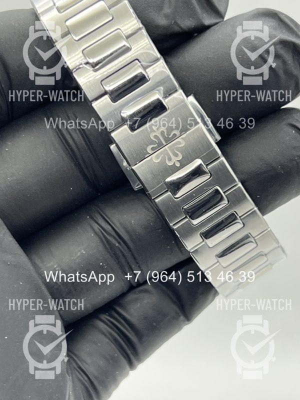 Товар Patek Philippe Nautilus 35mm 7118/1A-001 Blue Фото 11 - Patek Philippe Nautilus 35mm 7118/1A-001 Blue