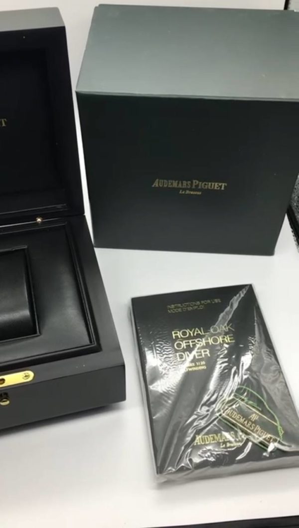 Фото 16 - Audemars Piguet Royal Oak Tourbillon 41mm 26522CE.OO.1225CE.01 Steel Black