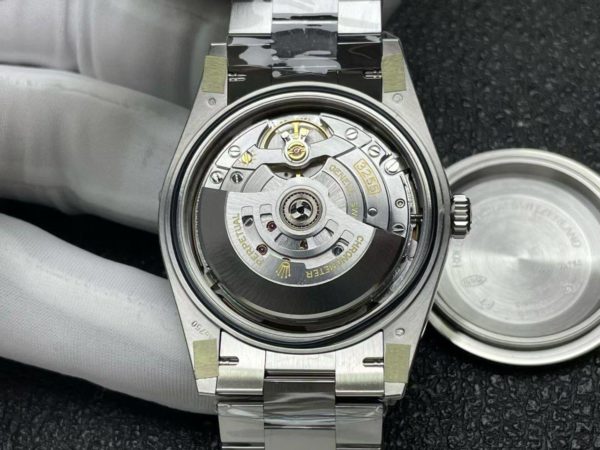 Фото 23 - Rolex Day-Date 40mm 228239-0033 Steel Green