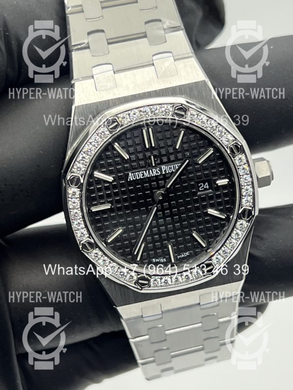 Фото 5 - Audemars Piguet Royal Oak 33mm 67651ST.ZZ.D002CR.01 Diamond Steel