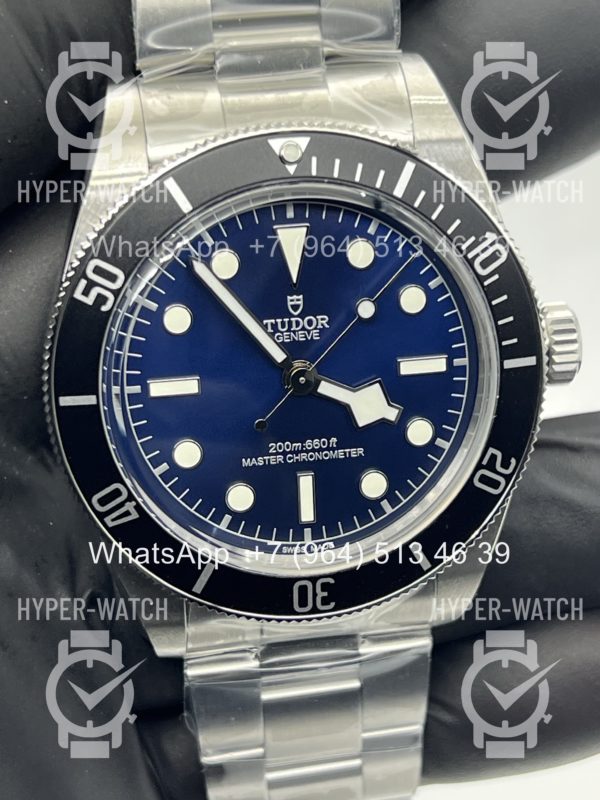 Товар Tudor Black Bay 68 m7943a1a0nu-0001 Фото 4 - Tudor Black Bay 68 m7943a1a0nu-0001
