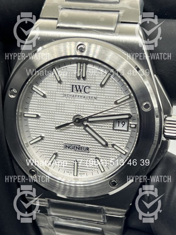 Товар IWC Ingenieur 40mm IW328902 Фото 4 - IWC Ingenieur 40mm IW328902