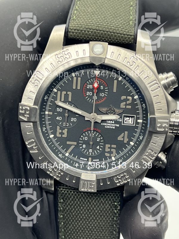 Фото 6 - Breitling Avenger E13383101 Steel