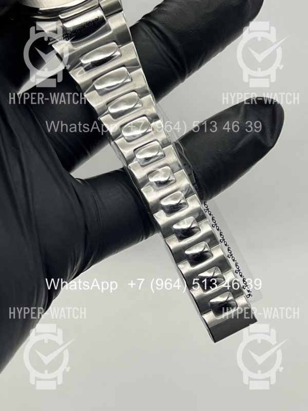 Товар Patek Philippe Nautilus 32mm Art 12345 Фото 5 - Patek Philippe Nautilus 32mm Art 12345