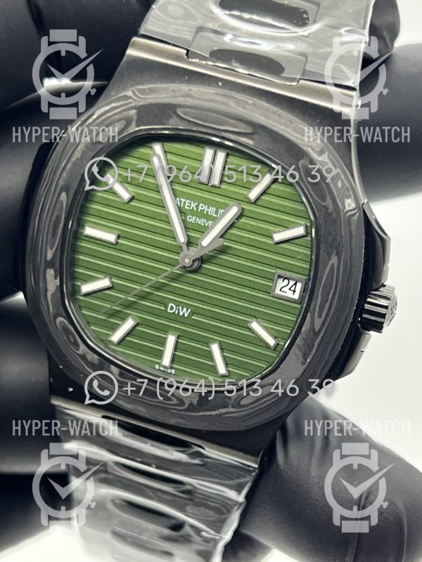 Товар Patek Philippe Nautilus 40mm DiW Carbon 5711 Green Фото 2 - Patek Philippe Nautilus 40mm DiW Carbon 5711 Green
