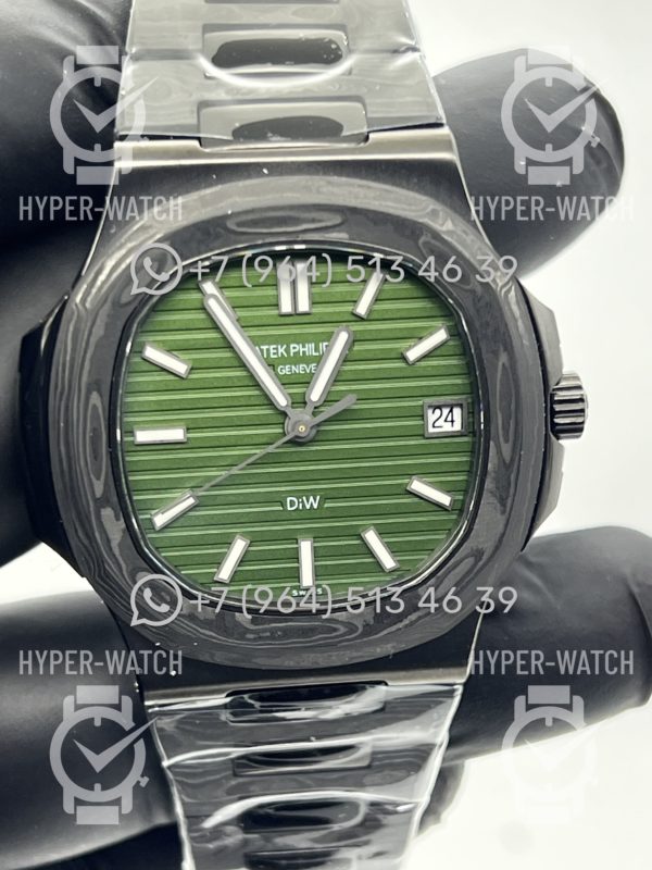 Товар Patek Philippe Nautilus 40mm DiW Carbon 5711 Green Фото 3 - Patek Philippe Nautilus 40mm DiW Carbon 5711 Green