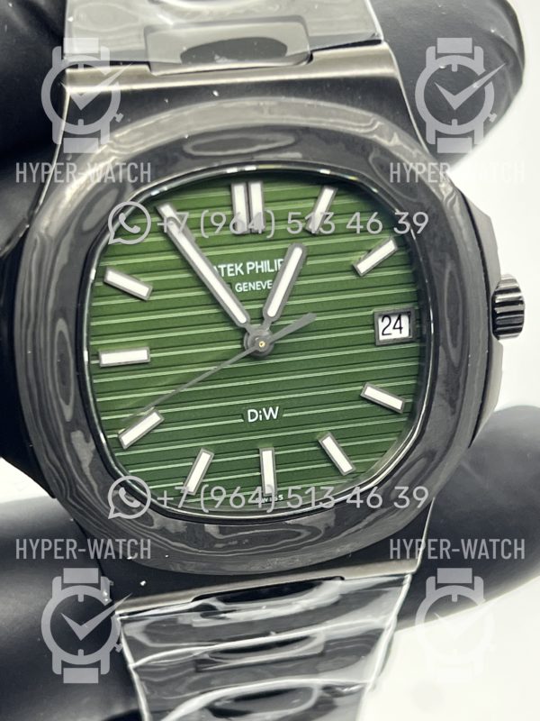 Товар Patek Philippe Nautilus 40mm DiW Carbon 5711 Green Фото 4 - Patek Philippe Nautilus 40mm DiW Carbon 5711 Green