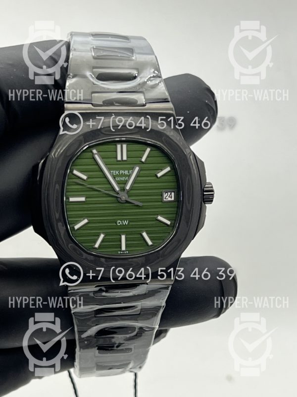 Товар Patek Philippe Nautilus 40mm DiW Carbon 5711 Green Фото 7 - Patek Philippe Nautilus 40mm DiW Carbon 5711 Green