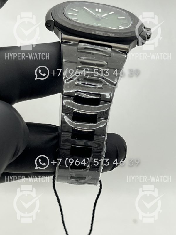 Товар Patek Philippe Nautilus 40mm DiW Carbon 5711 Green Фото 8 - Patek Philippe Nautilus 40mm DiW Carbon 5711 Green