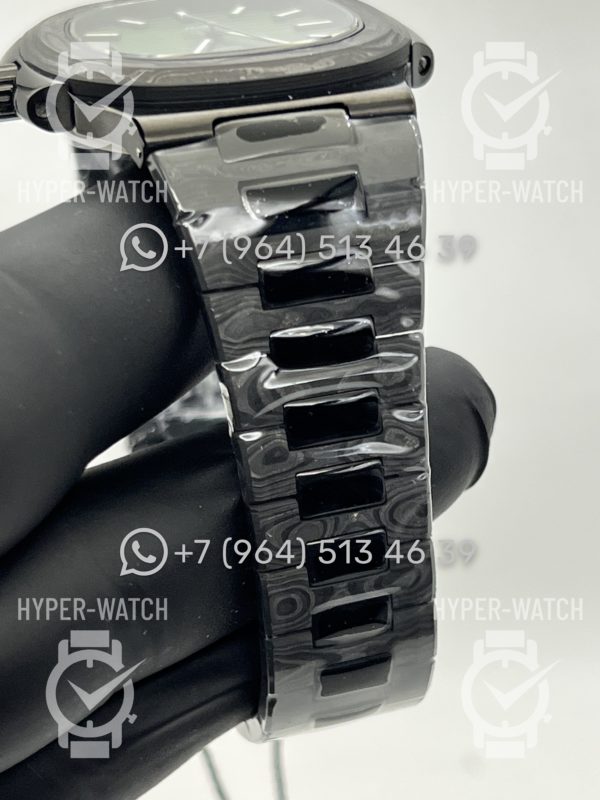 Товар Patek Philippe Nautilus 40mm DiW Carbon 5711 Green Фото 11 - Patek Philippe Nautilus 40mm DiW Carbon 5711 Green