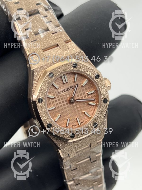 Фото 3 - Audemars Piguet Royal Oak 23mm 67630OR.GG.1312OR.01-B