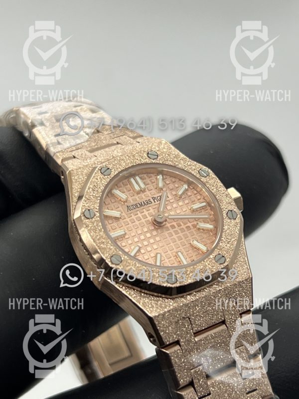 Фото 4 - Audemars Piguet Royal Oak 23mm 67630OR.GG.1312OR.01-B