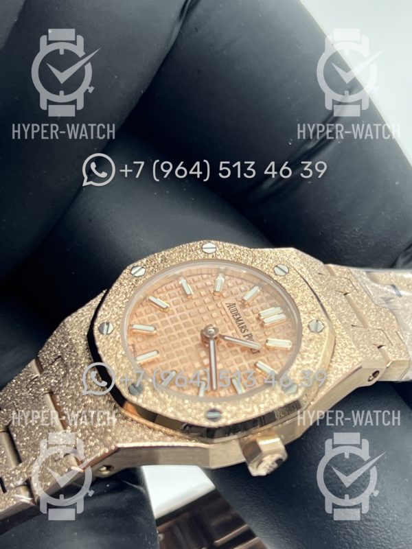 Фото 7 - Audemars Piguet Royal Oak 23mm 67630OR.GG.1312OR.01-B