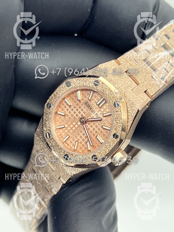 Фото 8 - Audemars Piguet Royal Oak 23mm 67630OR.GG.1312OR.01-B