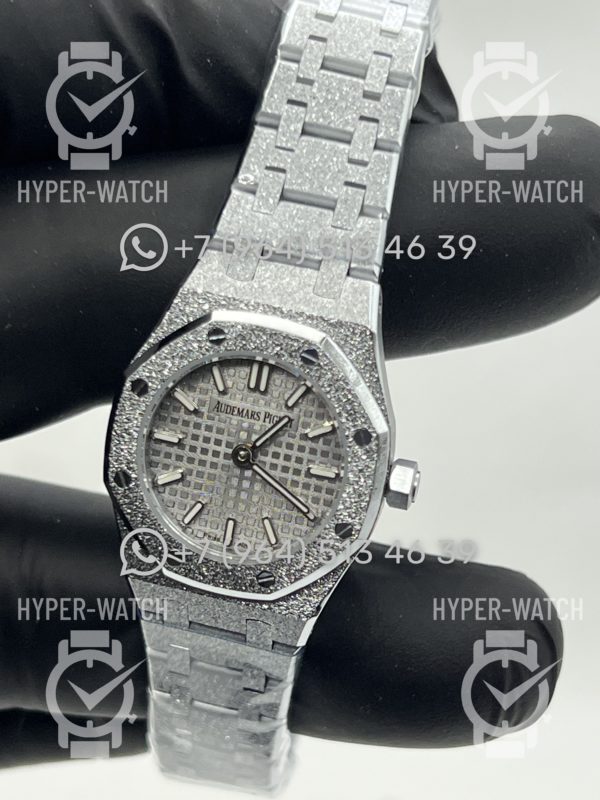 Фото 2 - Audemars Piguet Royal Oak 23mm 67630BC.GG.1312.BC.01