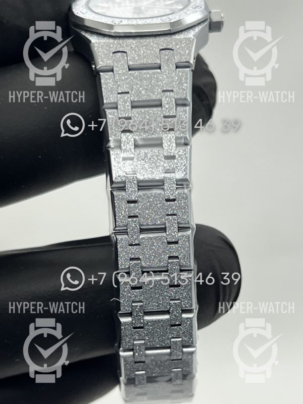 Фото 8 - Audemars Piguet Royal Oak 23mm 67630BC.GG.1312.BC.01