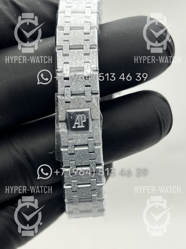 Фото 14 - Audemars Piguet Royal Oak 23mm 67630BC.GG.1312.BC.01