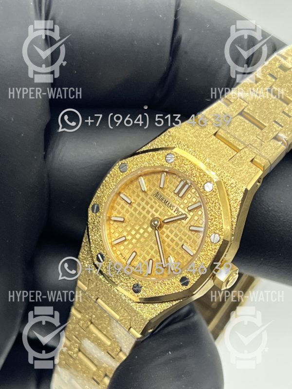 Фото 9 - Audemars Piguet Royal Oak 23mm 67630BA.GG.1312BA.01