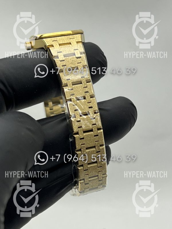 Фото 14 - Audemars Piguet Royal Oak 23mm 67630BA.GG.1312BA.01