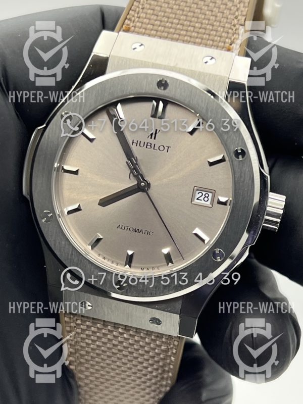 Фото 2 - Hublot Classic Fusion 42mm 542.NX.4610.NR.HEC25