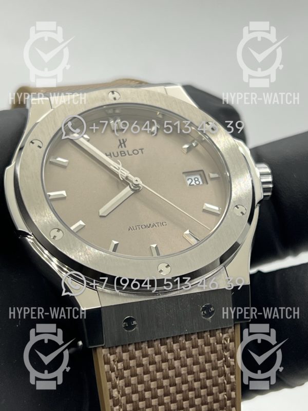Фото 3 - Hublot Classic Fusion 42mm 542.NX.4610.NR.HEC25