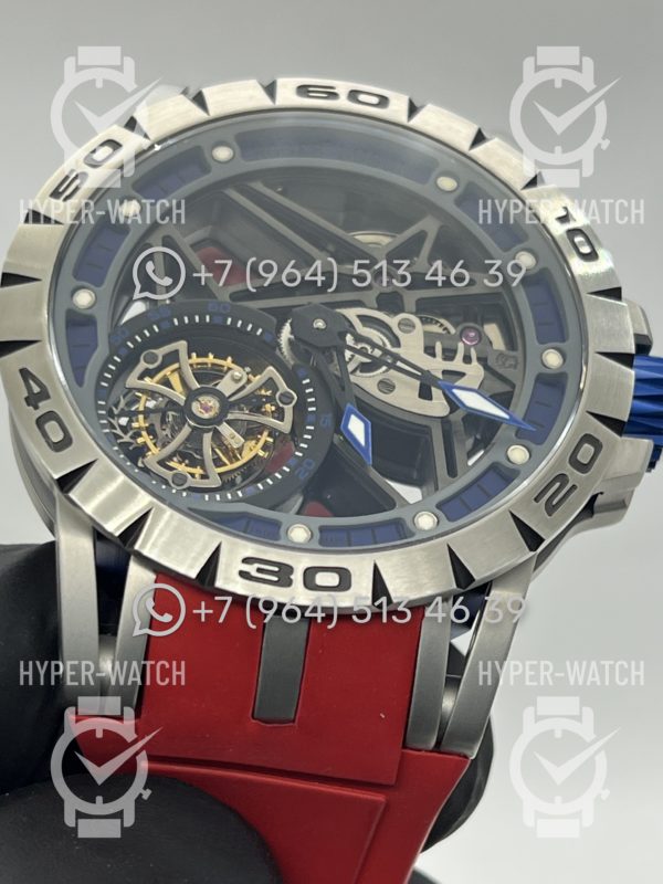 Товар Roger Dubuis Excalibur 45mm Flying Tourbillon Blue Red Фото 3 - Roger Dubuis Excalibur 45mm Flying Tourbillon Blue Red