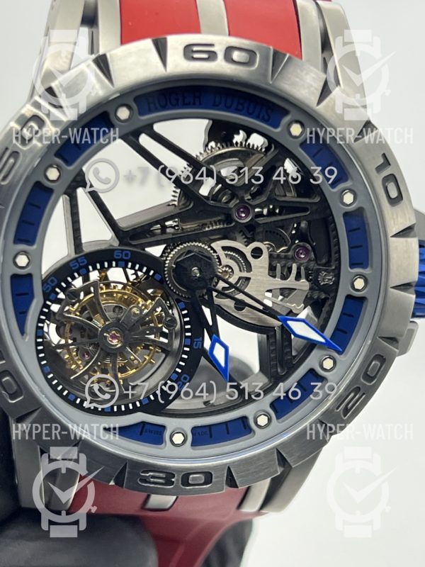 Товар Roger Dubuis Excalibur 45mm Flying Tourbillon Blue Red Фото 5 - Roger Dubuis Excalibur 45mm Flying Tourbillon Blue Red