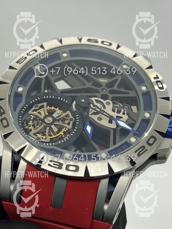 Товар Roger Dubuis Excalibur 45mm Flying Tourbillon Blue Red Фото 6 - Roger Dubuis Excalibur 45mm Flying Tourbillon Blue Red